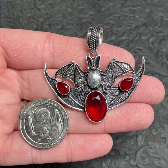 Vampire Bat Red Garnet Pendant Gemstone Crystal Halloween Jewelry - Picture 4 of 6